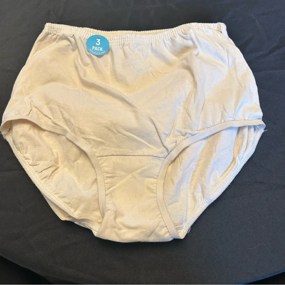 Vanity Fair Women High Waisted Underwear 3 Pk Brief Beige Panty 6/M 6 Cotton New - Picture 2 of 4